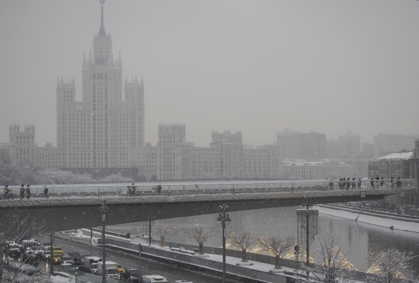 Пик снегопада в Москве ожидается ночью в понедельник