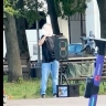 Гиды восстали против поющих про уголовников людей в центре Костромы