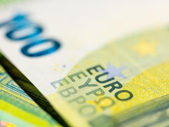 Швейцарский гигант покидает родину? UBS грозит переездом в США