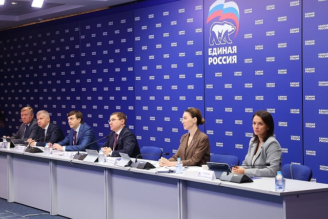 «Единая Россия» и Минпросвещения подвели промежуточные итоги программы модернизации образовательной инфраструктуры в регионах