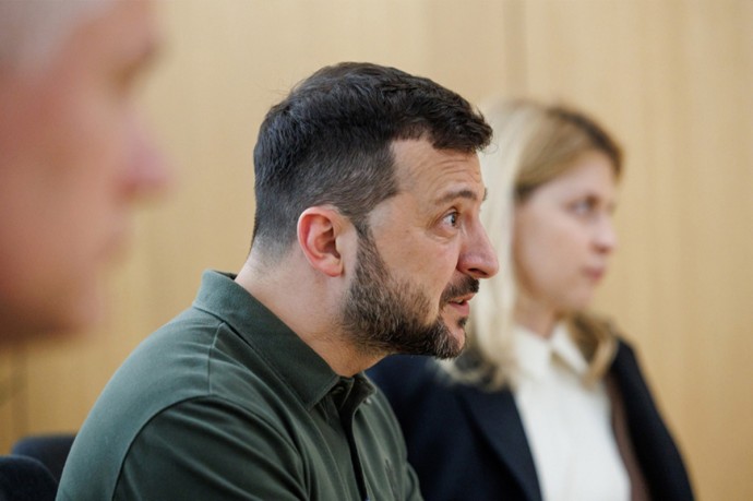 Эксперт объяснил, почему украинские власти избегают мирного диалога