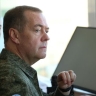 Медведев поздравил "всех друзей" России с испытанием "Буревестника"