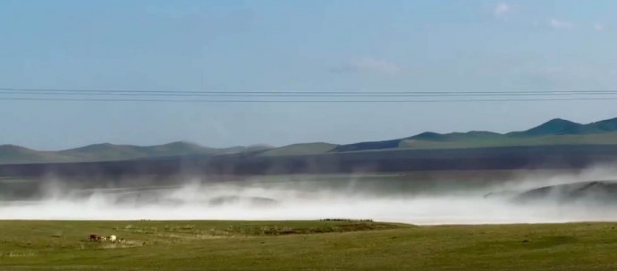 В Бурятии засняли соляную бурю