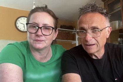 Родители переспавшей с тысячей мужчин порнозвезды умоляли ее бросить съемки