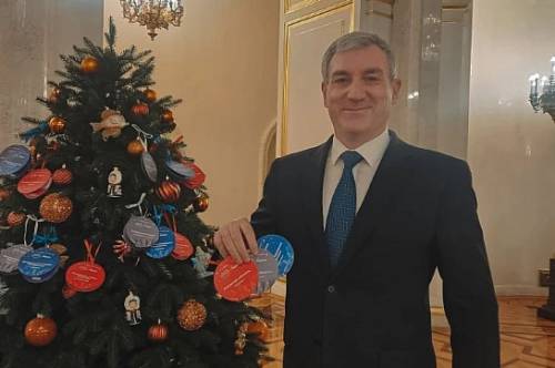 Василий Орлов исполнит мечты четырех ребят в рамках акции «Елка желаний» Василий Орлов исполнит мечты четырех ребят в рамках акции «Елка желаний»