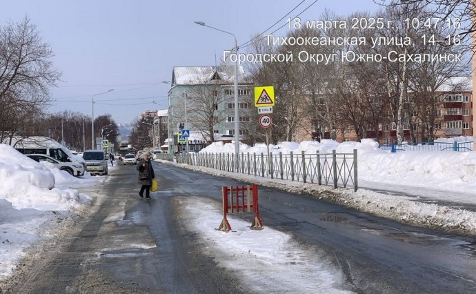 Двое суток на ремонт: коммунальщиков Южно-Сахалинска предупреждают о штрафах за открытие люки