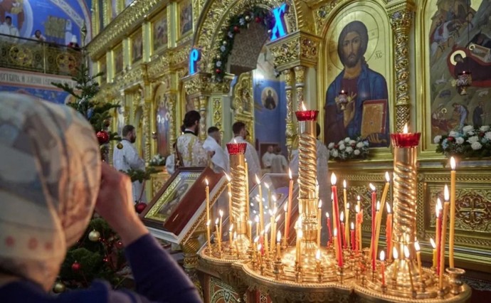 Сахалинская область встретила Рождество праздничными богослужениями Сахалинская область встретила Рождество праздничными богослужениями