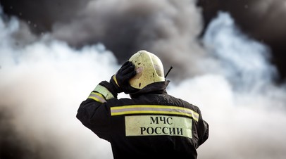 Роспотребнадзор проверит качество воздуха в районе пожара в Свердловской области