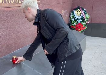 Певец Shaman присоединился к акции «Свеча памяти» в Благовещенске