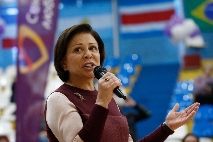 Роднина заявила, что фигурное катание вряд ли сможет приблизиться к футболу по популярности