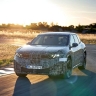 The Verge: прототип электромобиля BMW iX3 умеет сам включать поворотники при перестроении