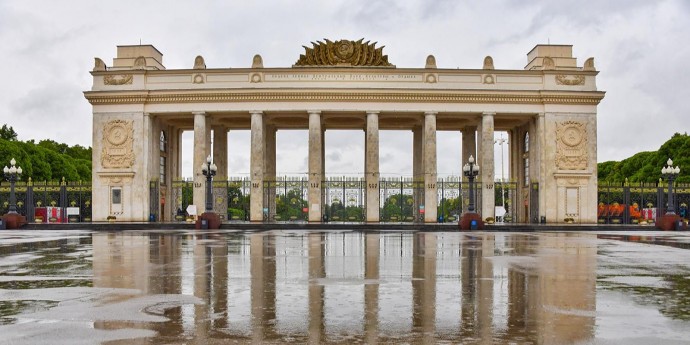 Городские парки временно закрываются из-за непогоды