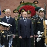 Возложение венка к Могиле Неизвестного Солдата