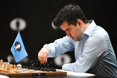 Непомнящий вылетел из топ-10 рейтинга FIDE