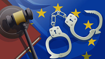 Трем бывшим высокопоставленным чиновникам ЕС предъявлены обвинения в коррупции Трем бывшим высокопоставленным чиновникам ЕС предъявлены обвинения в коррупции