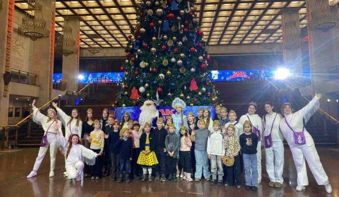 Дети участников СВО из Тульской области побывали на «Ёлке Победы» в Москве