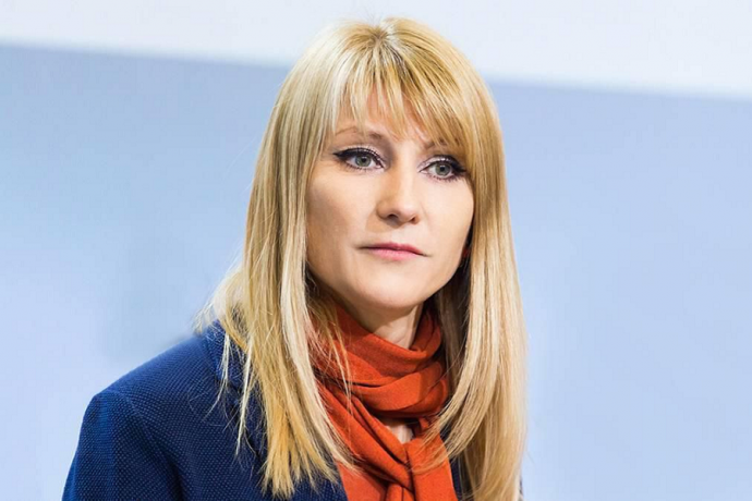 Журова заявила, что украинские спортсменки должны протестовать против россиян