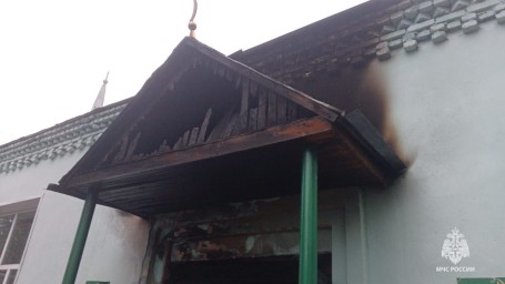 В Башкирии загорелся чердак мечети