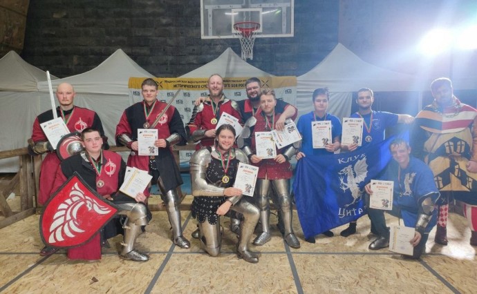 Сахалинские рыцари завоевали первое место в одной из номинаций турнира-фестиваля в Казани Сахалинские рыцари завоевали первое место в одной из номинаций турнира-фестиваля в Казани