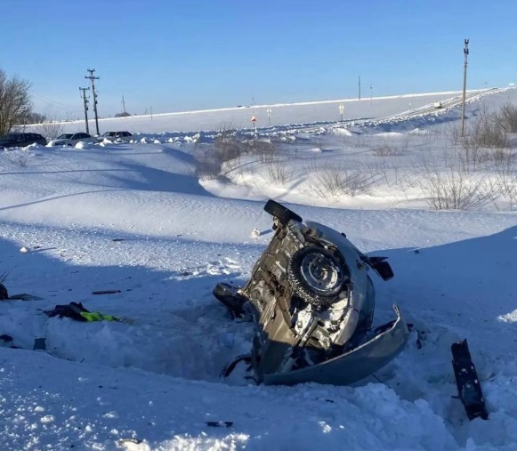 В Мордовии на переезде автомобиль столкнулся с пассажирским поездом «Самара — Санкт-Петербург»