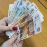 Юрист разъяснил, как майские праздники могут повлиять на зарплату