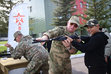 Маленькие герои: в Башкирии прошел патриотический слет «Территория героев»