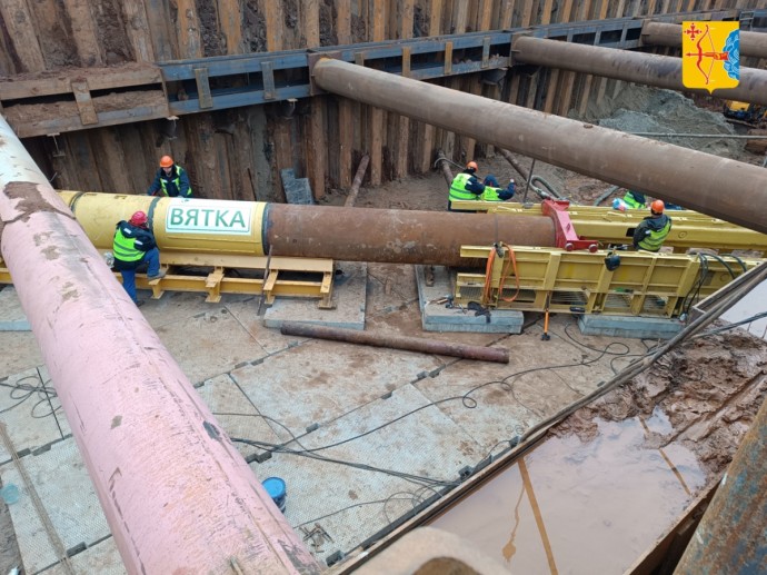 В Кирове начали строить каркас тоннеля под Транссибом