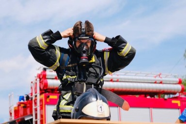 Огнеборцы Калмыкии за сутки потушили 2 пожара