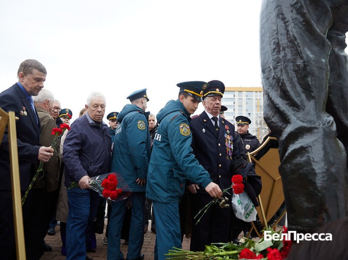 Белгородцы почтили память ликвидаторов катастрофы на Чернобыльской АЭС
