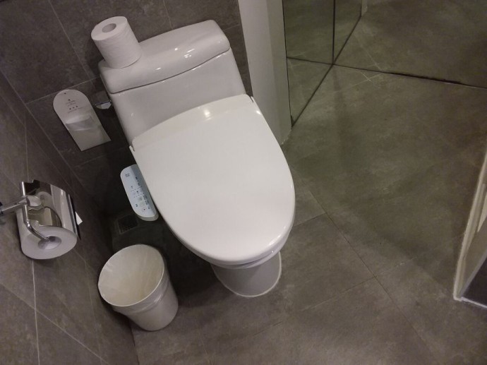 Просто засыпьте на ночь: утром унитаз будет сиять белизной – совет опытного сантехника Просто засыпьте на ночь: утром унитаз будет сиять белизной – совет опытного сантехника