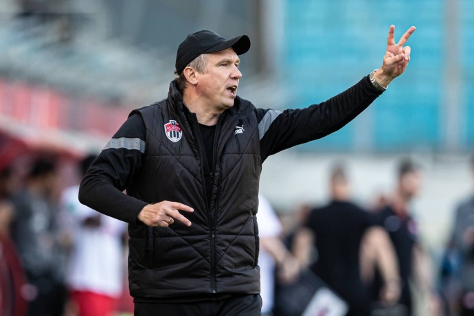 Григорян высоко оценил работу Талалаева в «Балтике»