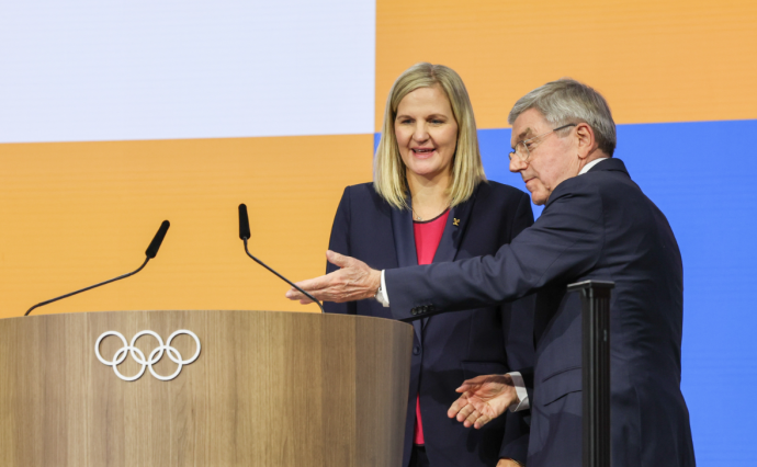 Губерниев: "Президент МОК не собирается допускать россиян на Олимпиаду" Губерниев: "Президент МОК не собирается допускать россиян на Олимпиаду"