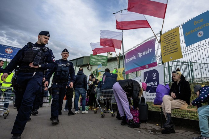 В Польше заявили об усталости от вида молодых богатых украинцев