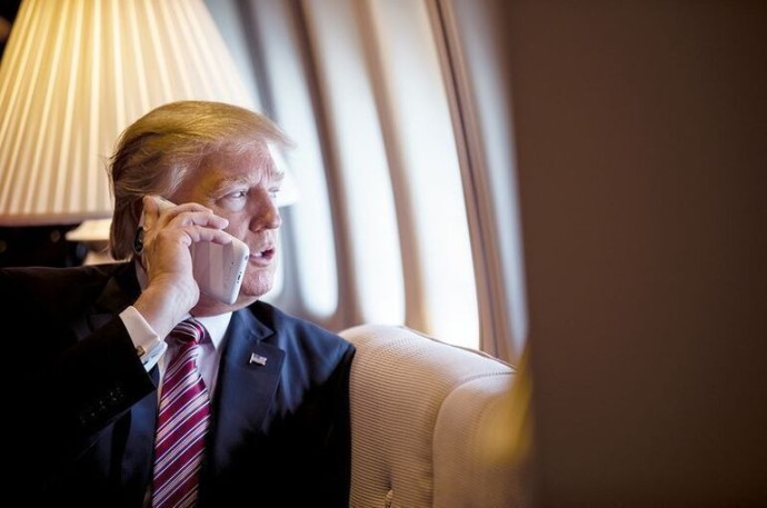 Трамп заявил, что предложил Путину небольшое перемирие на Украине