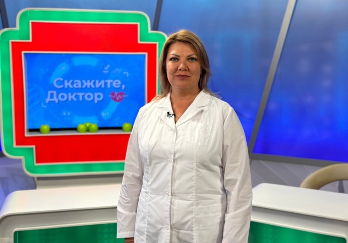 Младенец у телевизора, малыш со смартфоном — грустное зрелище для офтальмолога