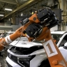 Водительская дверь кроссовера Lada Azimut испытывается на 140 тысяч циклов открытия-закрытия