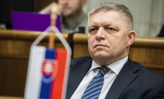 Фицо договорился с фон дер Ляйен: Словакия не будет блокировать 18-й пакет санкций