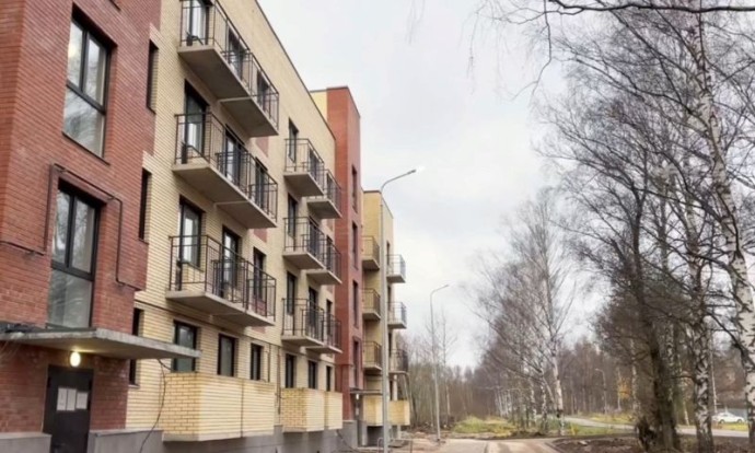 Новые дома для расселения аварийного фонда введены в эксплуатацию в Рыбинске и поселке Каменники