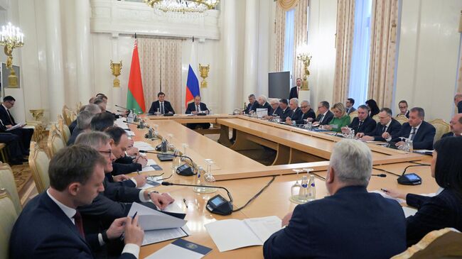 Глава МИД Белоруссии поблагодарил Россию за поддержку на мировой арене Глава МИД Белоруссии поблагодарил Россию за поддержку на мировой арене