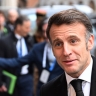 Макрон заявил о решении установить прямой канал связи с Россией