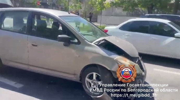 В Белгороде в ДТП пострадали двое взрослых и ребёнок