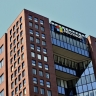 Корпорация Microsoft уволила несколько сотен человек