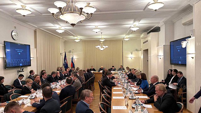 В ГД обсудили комплексный подход к созданию комфортной городской среды