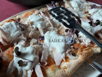 Улан-удэнка, стащившая телефон из пиццерии, избежала «уголовки»