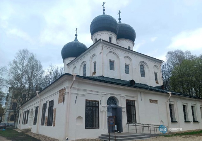 В Великом Новгороде вновь открыт собор Рождества Богородицы Антониева монастыря