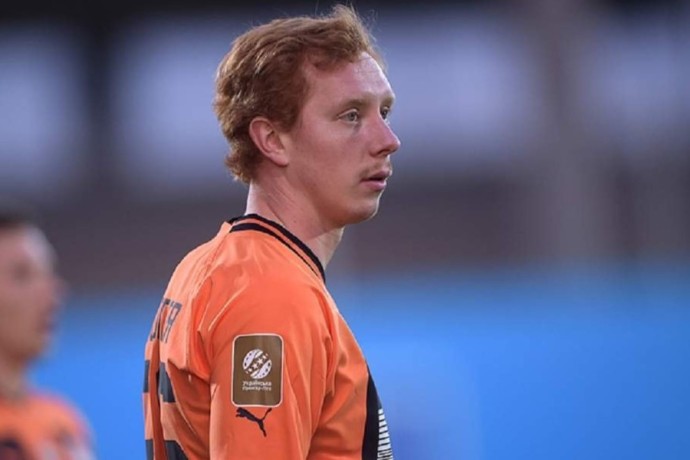 Футболист сборной Украины извинился за лайк под видео с Жириновским