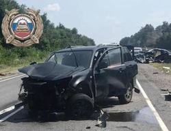 В аварии с двумя машинами погиб водитель В аварии с двумя машинами погиб водитель