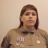 Вы плюёте всем в лицо: военнослужащая ВСУ вернула Зеленскому награды