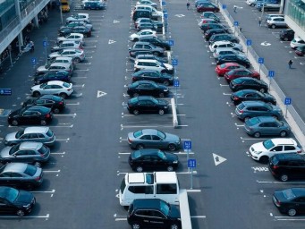 За парковку у ТЦ начнут штрафовать на 500 000 рублей: ГИБДД вводит новое правило для водителей