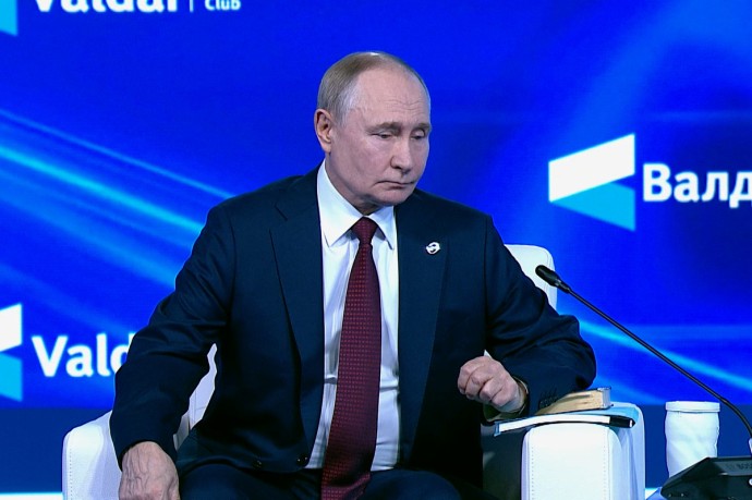 Путин заявил о крахе санкционной политики Запада